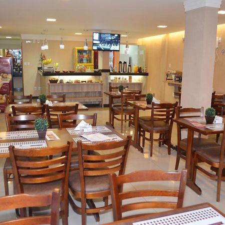 Hotel Grande Minas Веспасиано Екстериор снимка