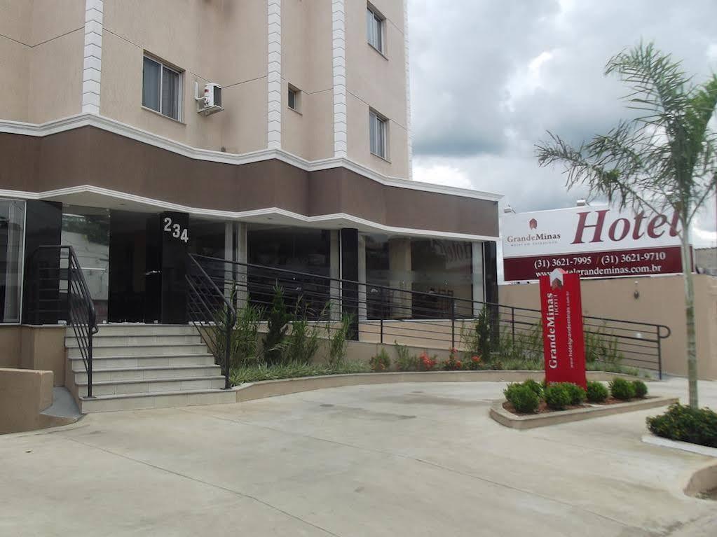 Hotel Grande Minas Веспасиано Екстериор снимка